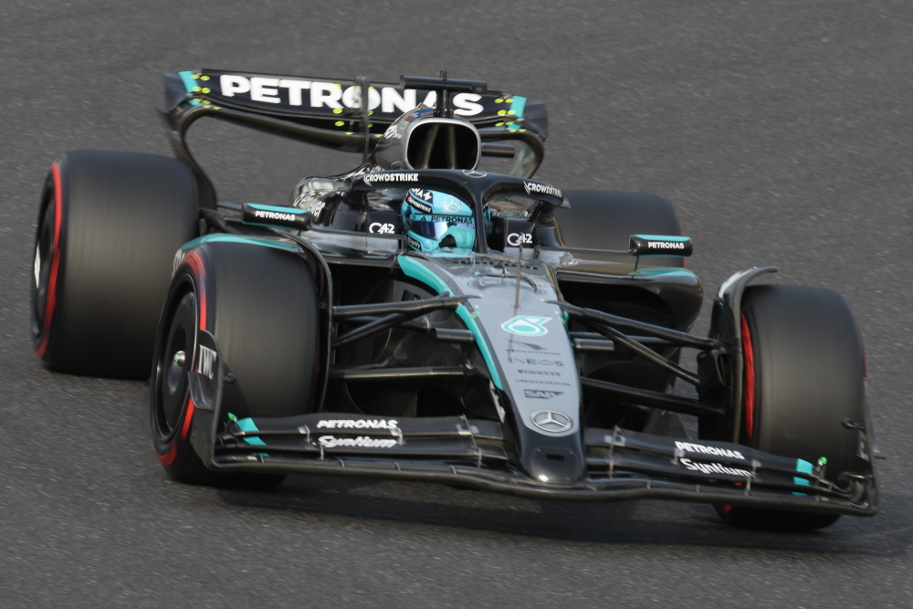 ジョージラッセル　鈴鹿サーキット 2025 F1 日本GP ヘアピンコーナー