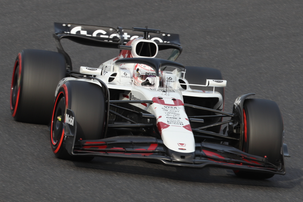 マックス・フェルスタッペン　RED BULL RACING 鈴鹿サーキット　2025 F1 日本GP ヘアピンコーナー