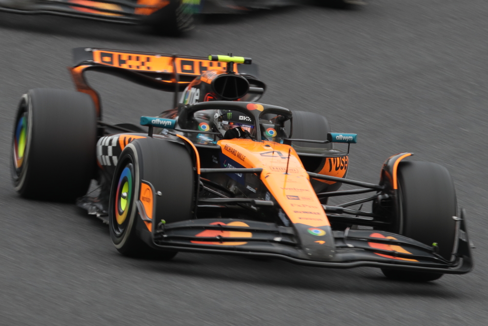 ランド・ノリス　鈴鹿サーキット 2025 F1 日本GP ヘアピンコーナー