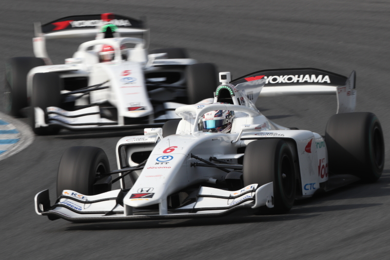 ciVi@DOCOMO TEAM DANDELION RACING