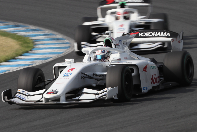 ciVi@DOCOMO TEAM DANDELION RACING