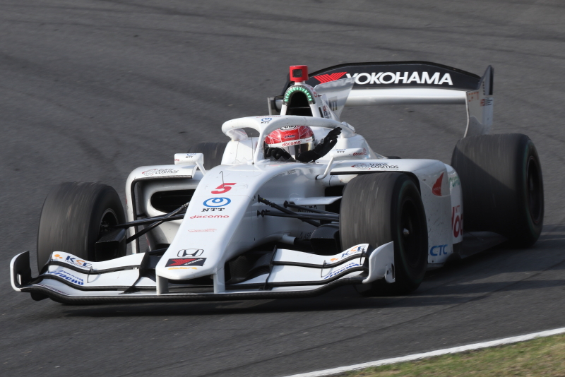 qCS@DOCOMO TEAM DANDELION RACING