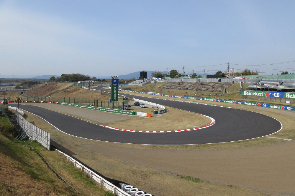 鈴鹿サーキット　ヘアピンコーナー 2025 F1 日本GP 