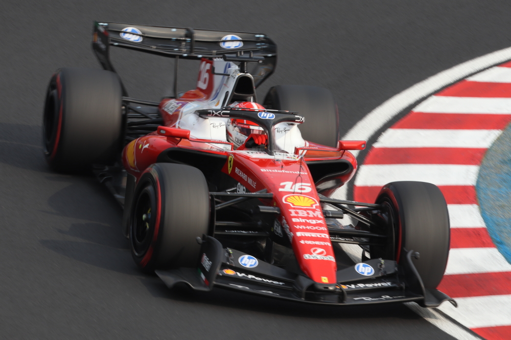 シャルル・ルクレール　2026 F1 日本GP 鈴鹿サーキット　ヘアピンコーナー