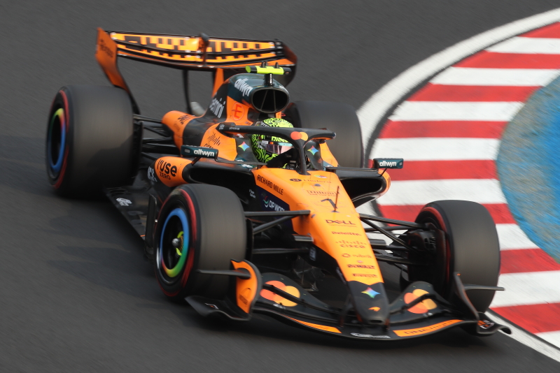 ランド・ノリス　鈴鹿サーキット 2026 F1 日本GP ヘアピンコーナー